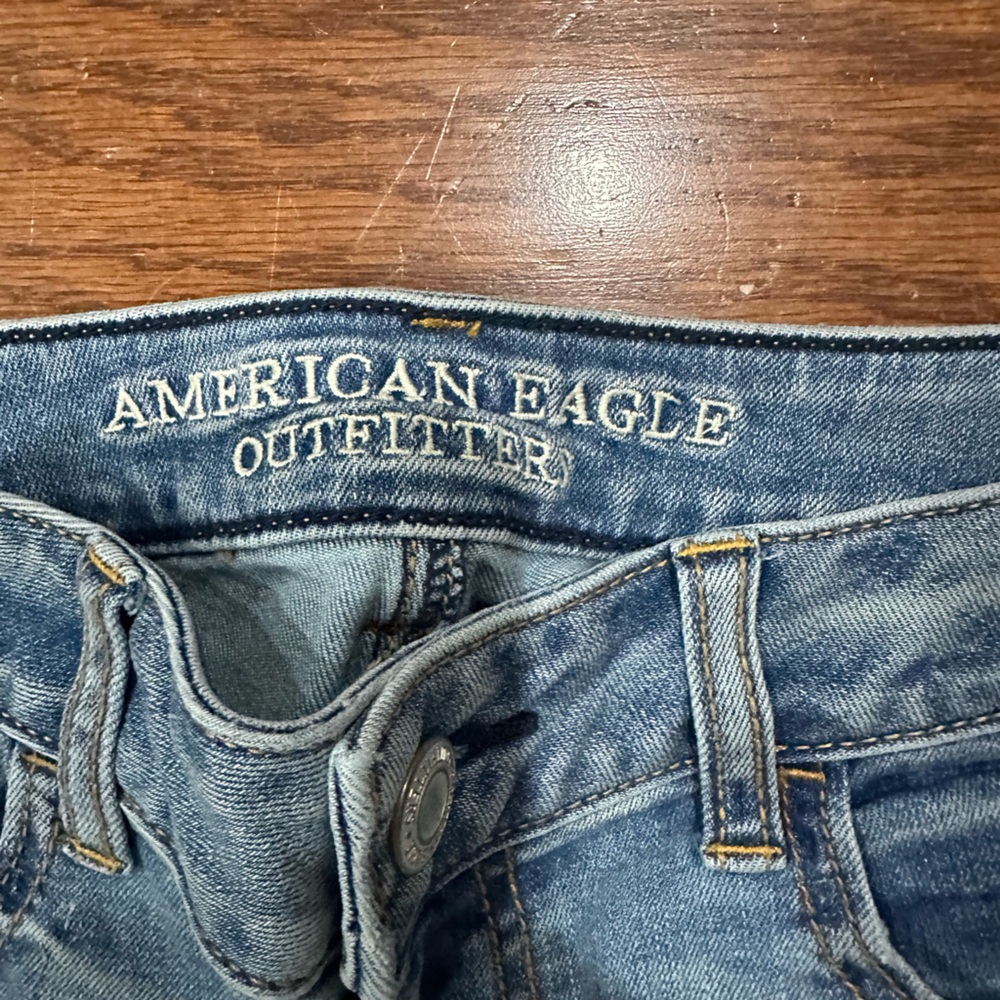 American Eagle Outfitters Denim Jeans - Picture 2 of 4
